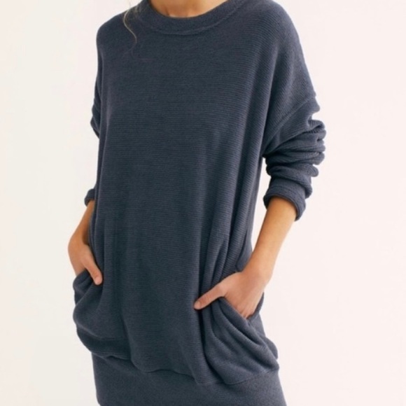 Free People Harley Pullover - Picture 1 of 9